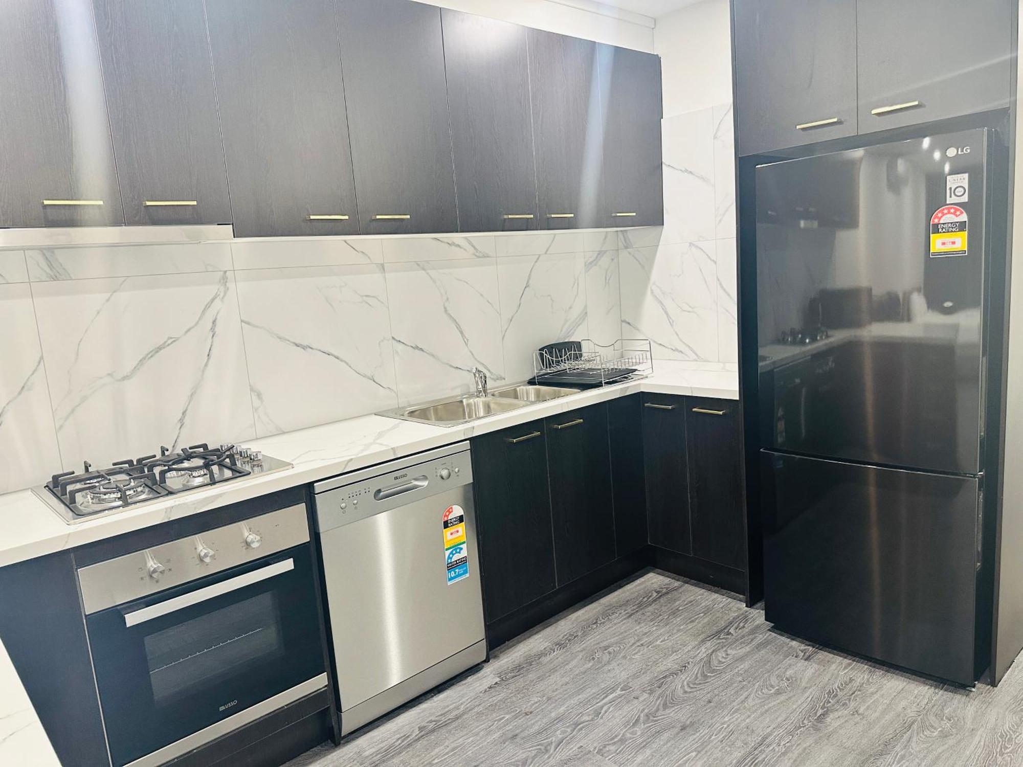 Exodus Dandenong Apartment Hotel エクステリア 写真